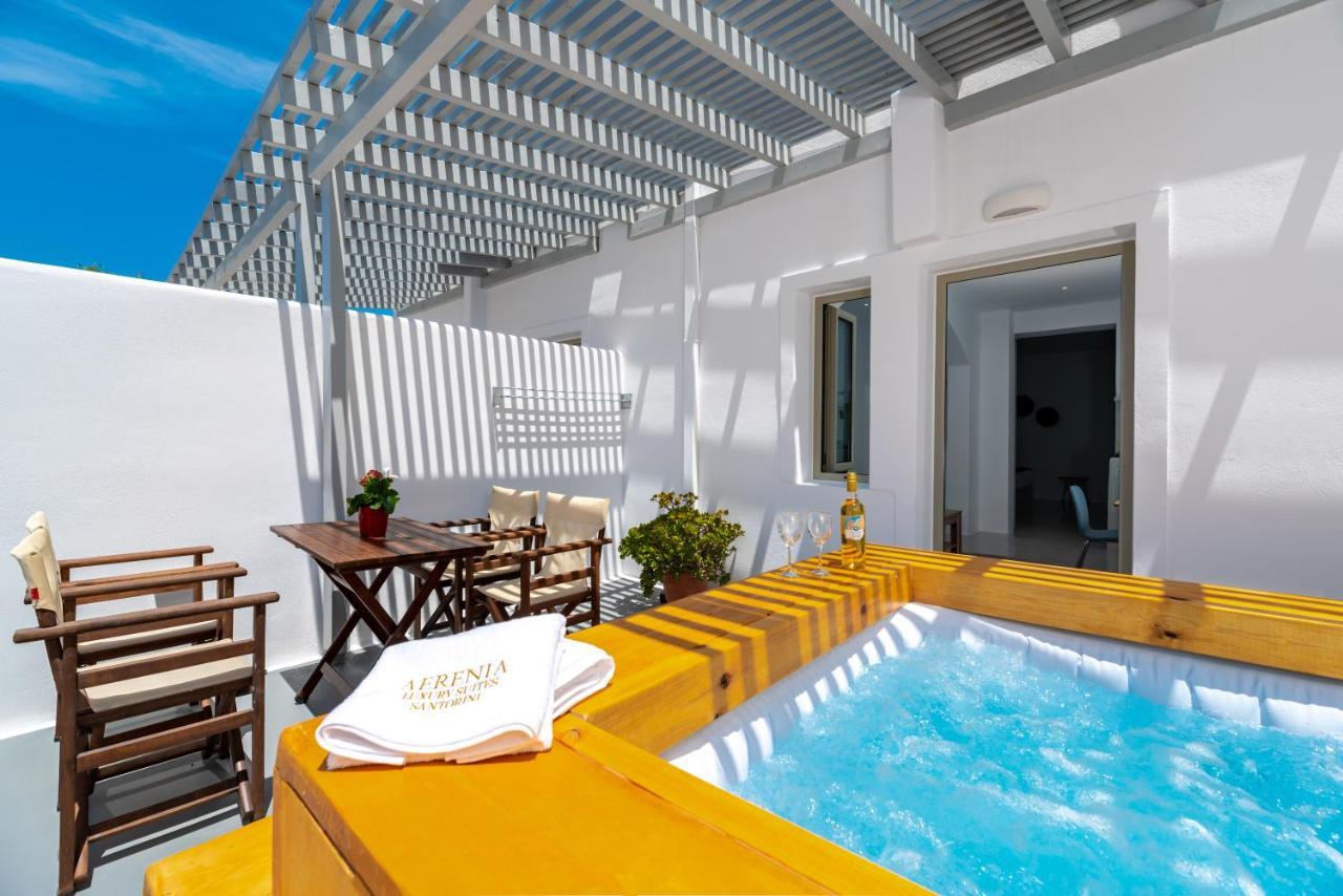 Aerenia Luxury Suites คาร์เทราดอส ภายนอก รูปภาพ